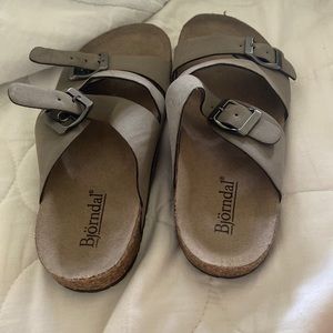 Kids sandals